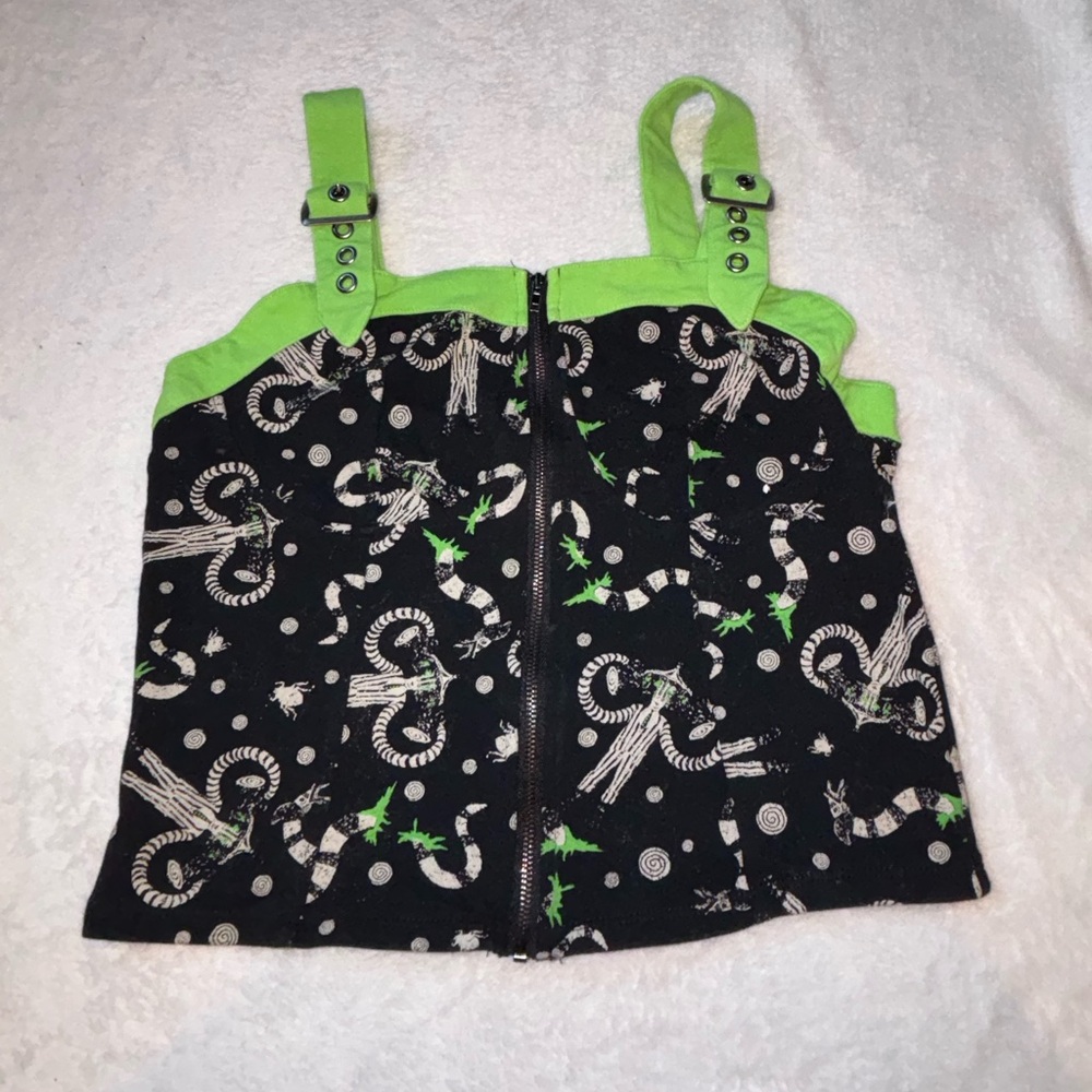 Beetlejuice S/M hot topic tank top